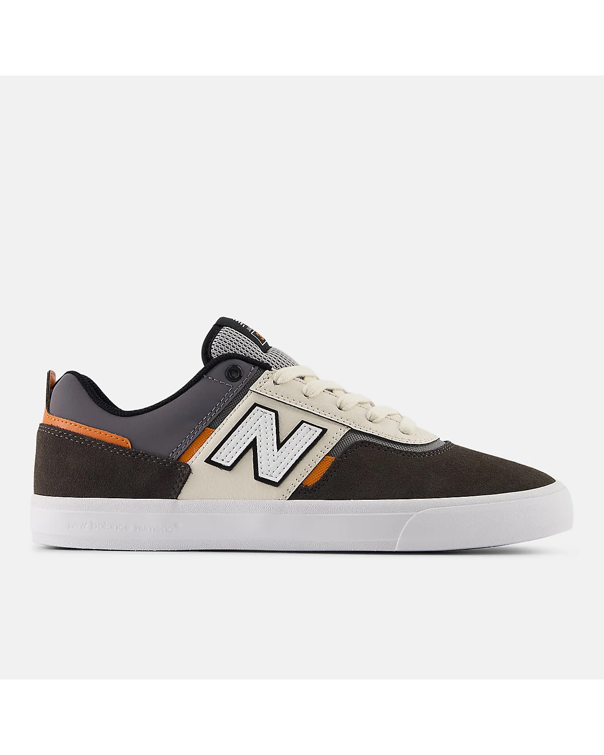 Чёрные кроссовки New Balance Numeric 306, вид сбоку.