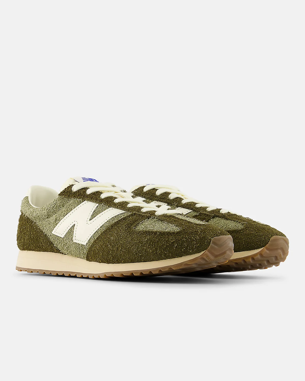 Кроссовки New Balance 471 серо-бежевые, вид на пятку и сетку