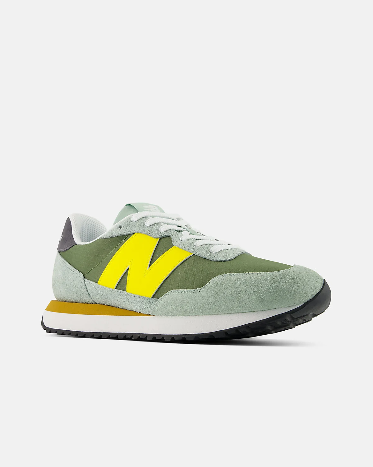 Кроссовки New Balance 237 индиго с белым, ракурс три четверти