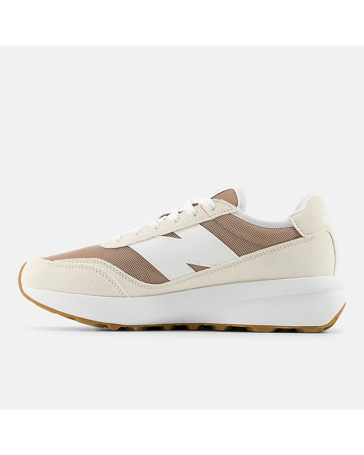 Подошва кроссовок New Balance 370 со структурированным рисунком