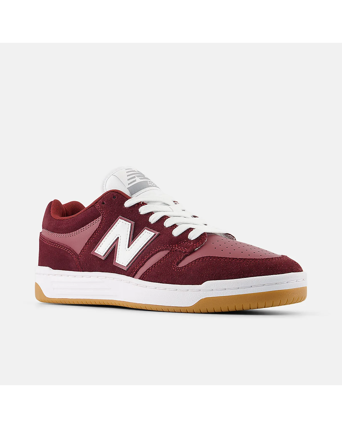 Бордовые кроссовки New Balance 480 спереди, фронтальный ракурс.
