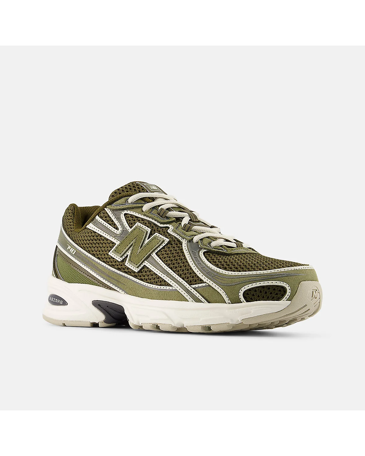 Оливковые кроссовки New Balance 740, вид сбоку в паре