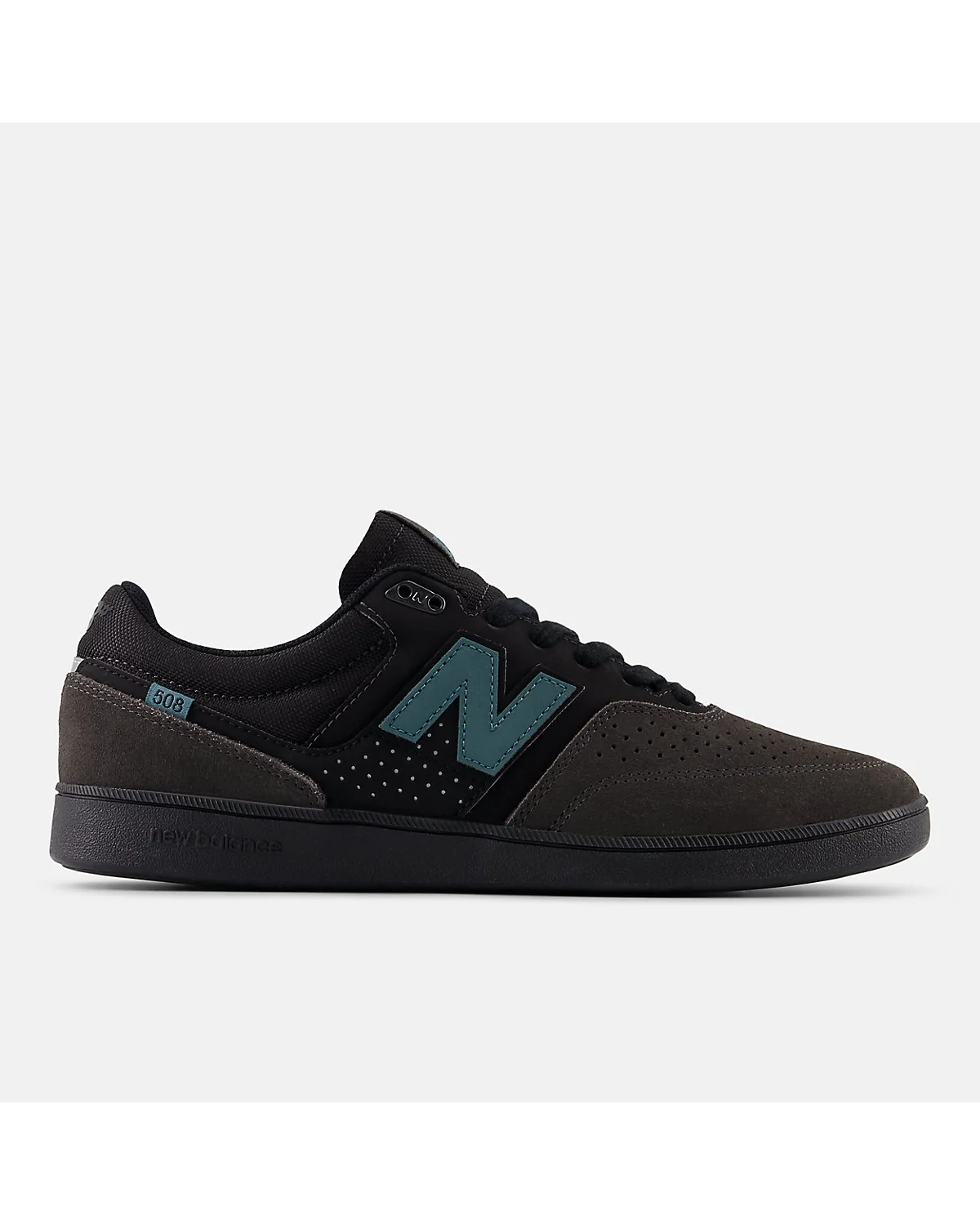Чёрные скейтовые кроссовки New Balance NB Numeric 508, вид сбоку