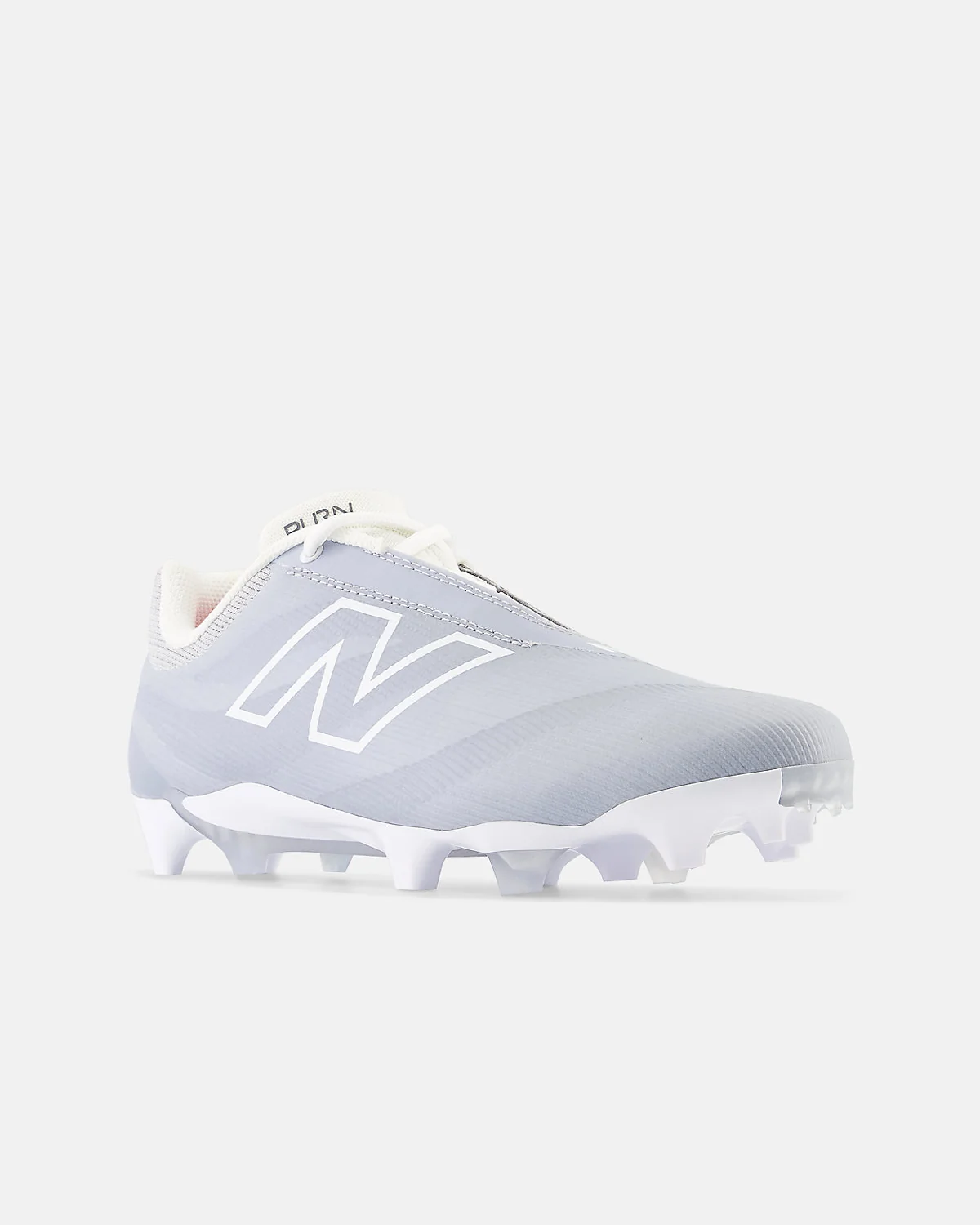 Чёрные кроссовки New Balance BurnX4, вид спереди в паре
