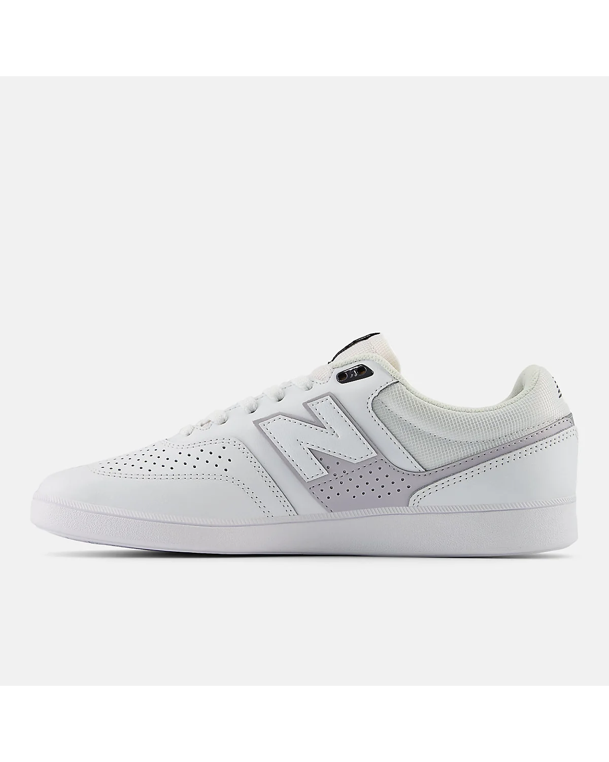 Белые кроссовки New Balance NB Numeric 508, деталь верха
