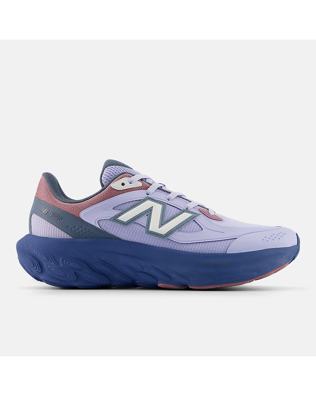 Женские кроссовки New Balance Fresh Foam Trainer сиреневые с синим, вид сбоку