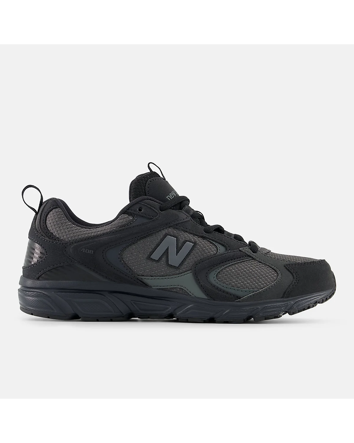 Кроссовки New Balance 408 тёмно-серого цвета со светло-серыми панелями, вид сбоку.