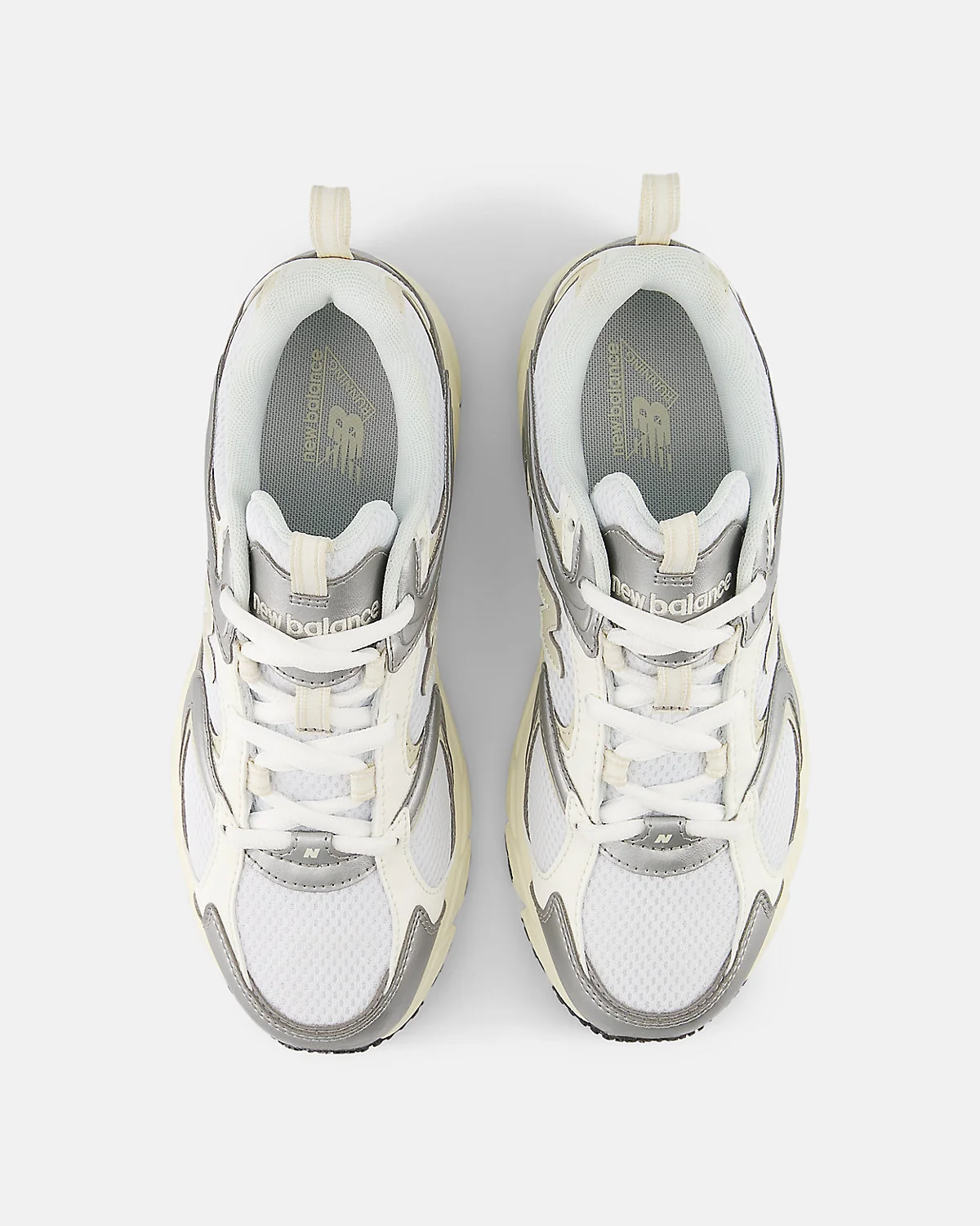 Кроссовки New Balance 408 в стиле 2000-х — 4
