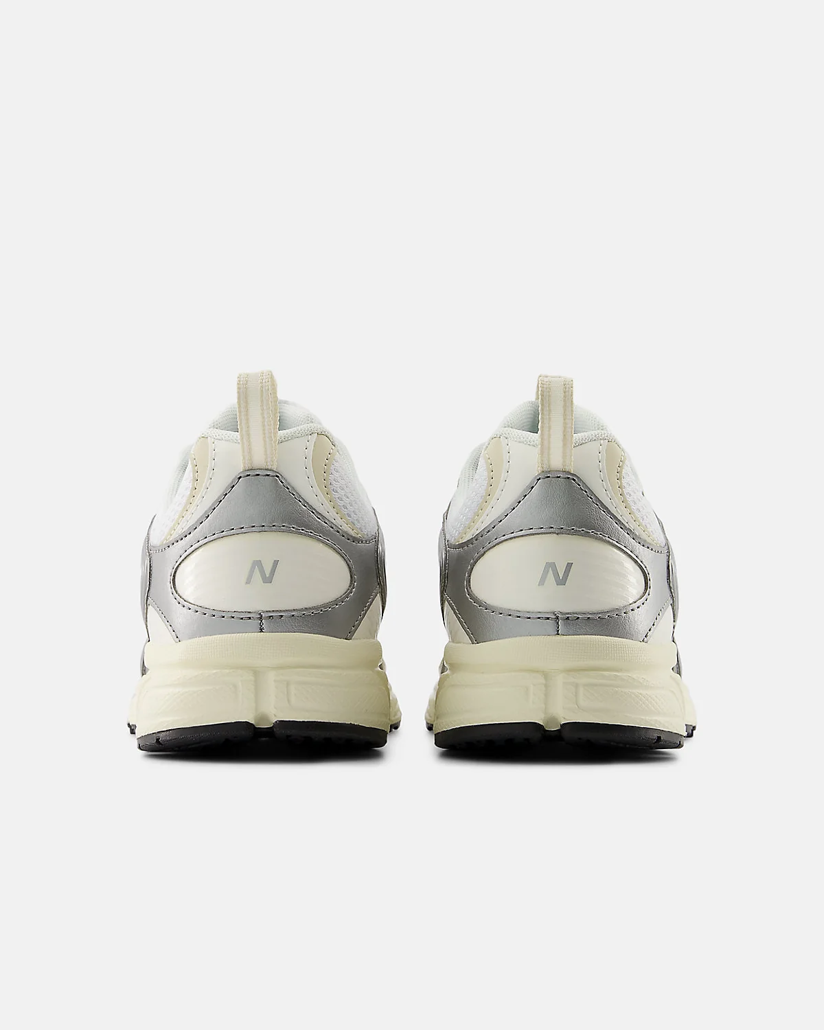 Кроссовки New Balance 408 в стиле 2000-х — 5