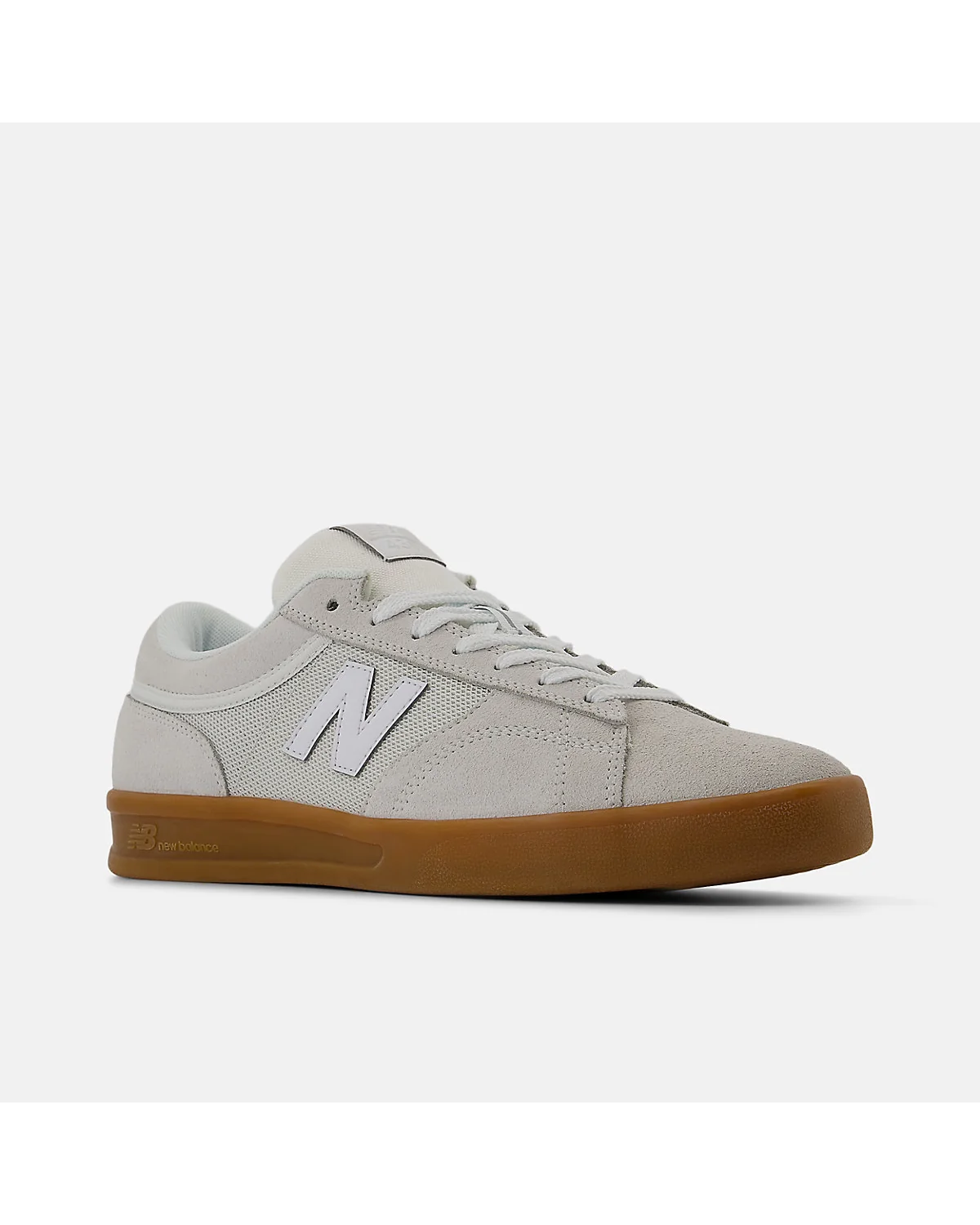 Кроссовки New Balance 430 светлые, фронтальный вид, видна замша и логотип N.