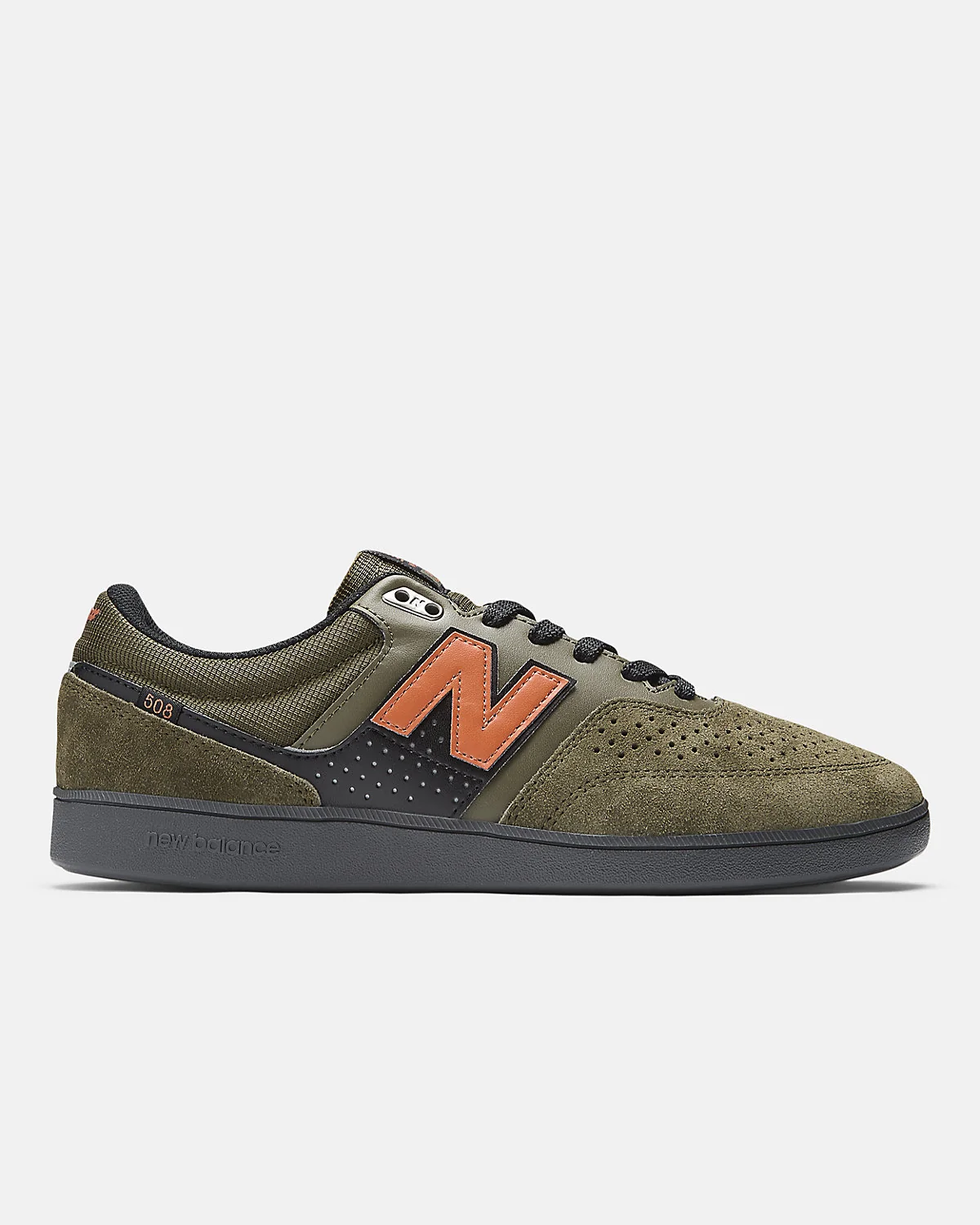 Бежево-чёрные кроссовки New Balance Numeric Brandon Westgate 508, вид сбоку.