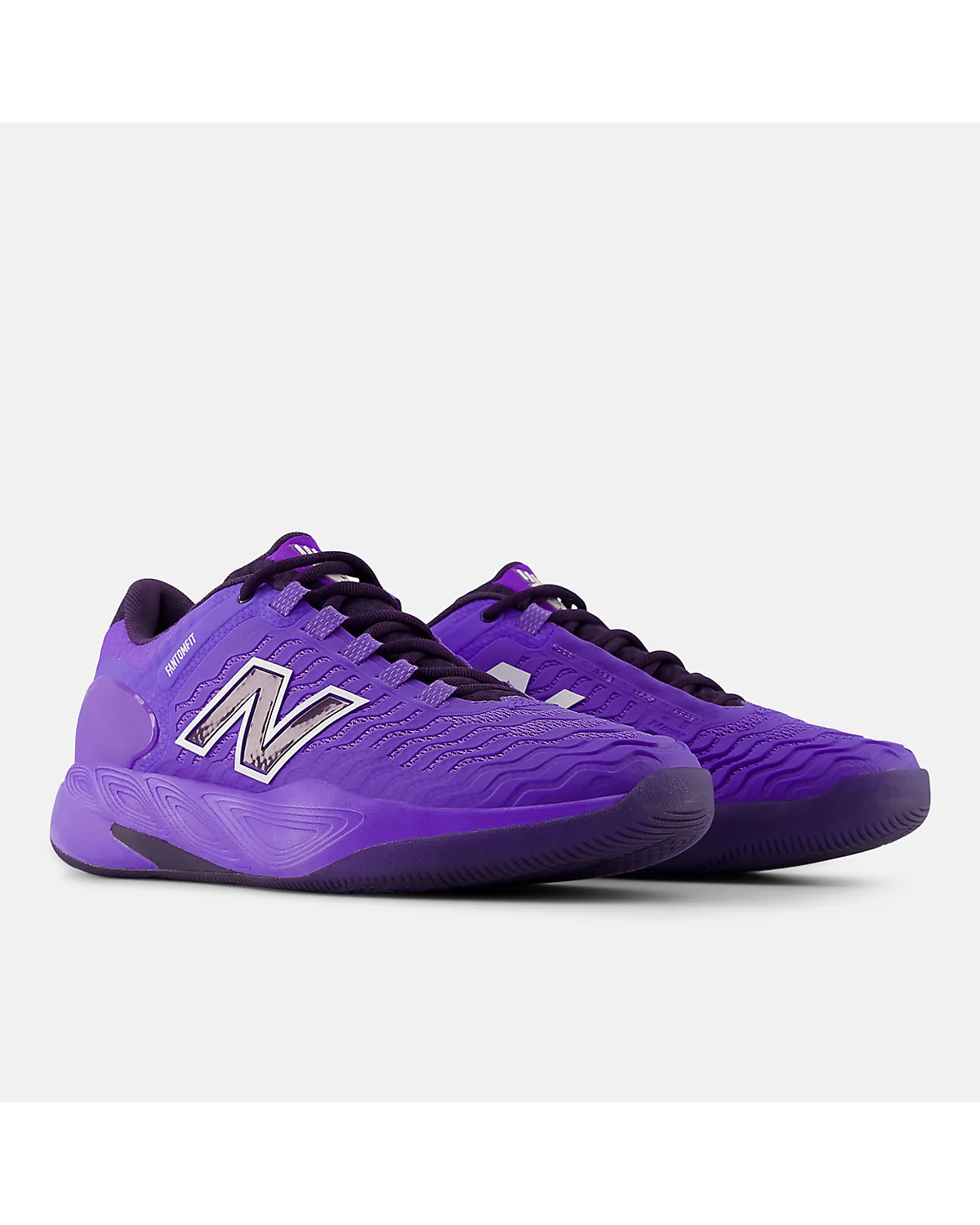 Кроссовки New Balance Fresh Foam X CT-Rally v2, ракурс трёхчетвёрти.