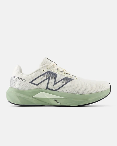 Кроссовки New Balance FuelCell Propel v5
