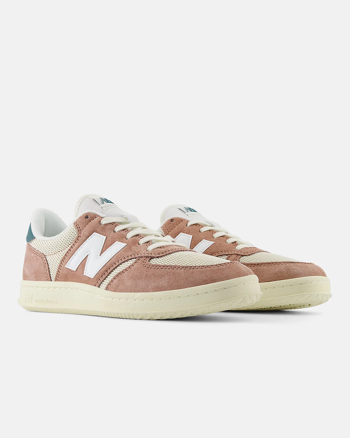 Розовые кроссовки New Balance T500, вид спереди, две пары