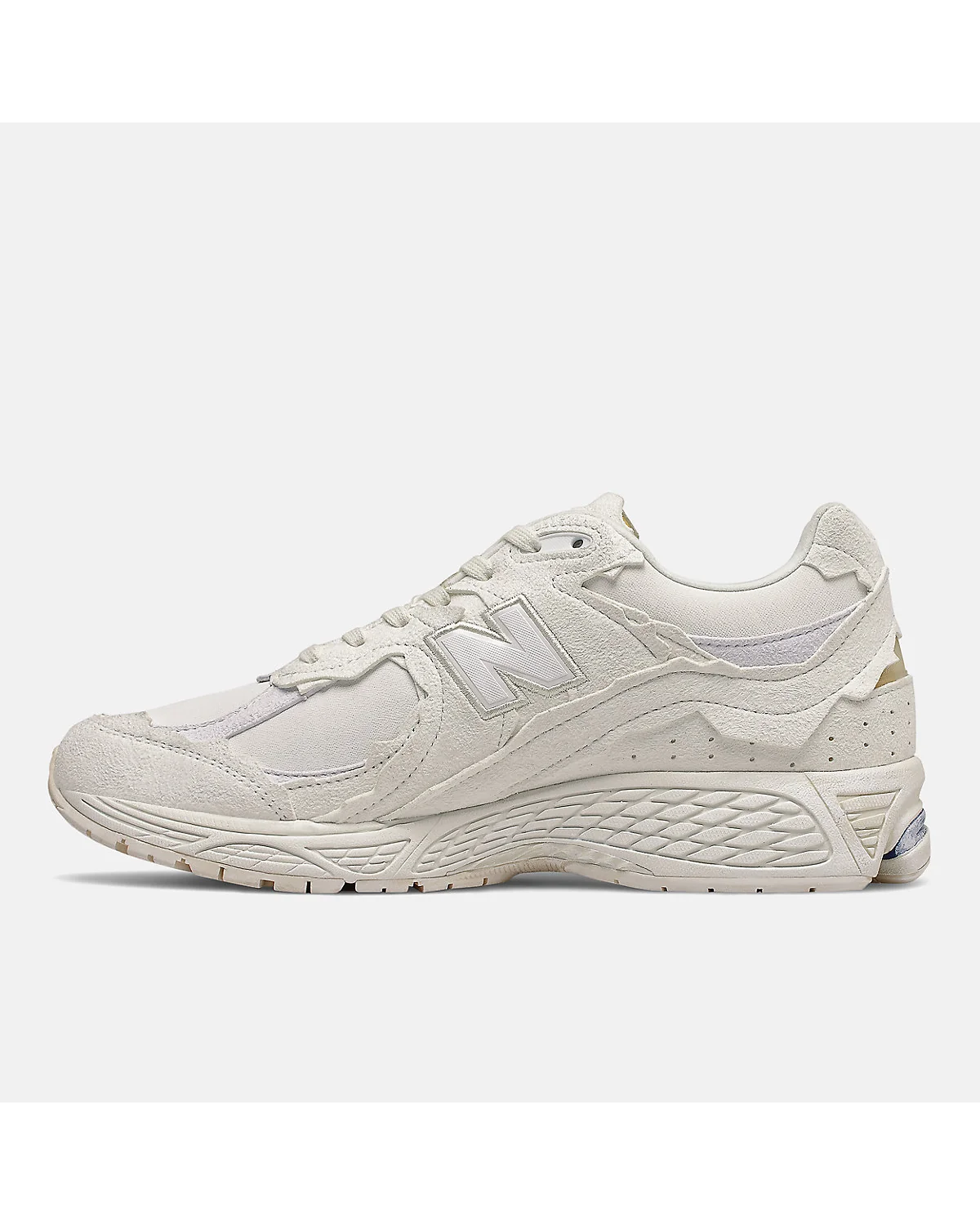 Подошва кроссовок New Balance M2002RV1 с амортизацией, вид сбоку-снизу