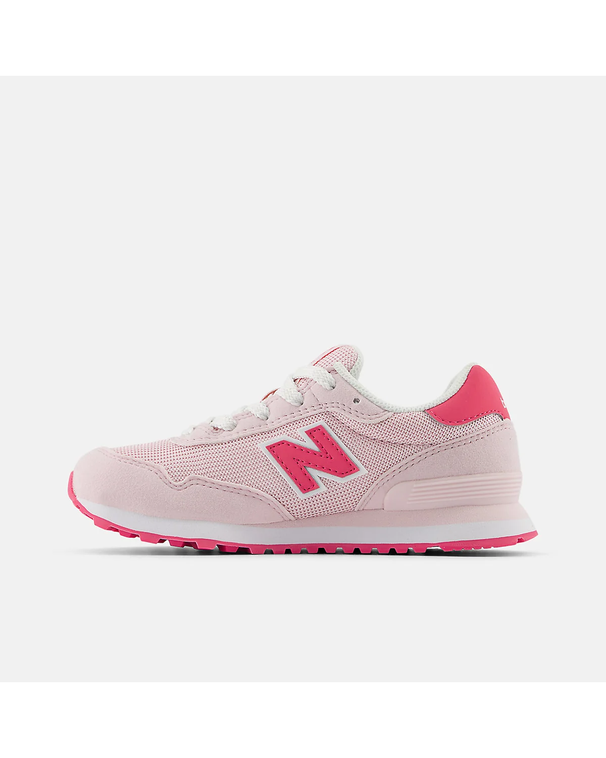 Пена на подошве и детали New Balance 515 в розовом цвете.