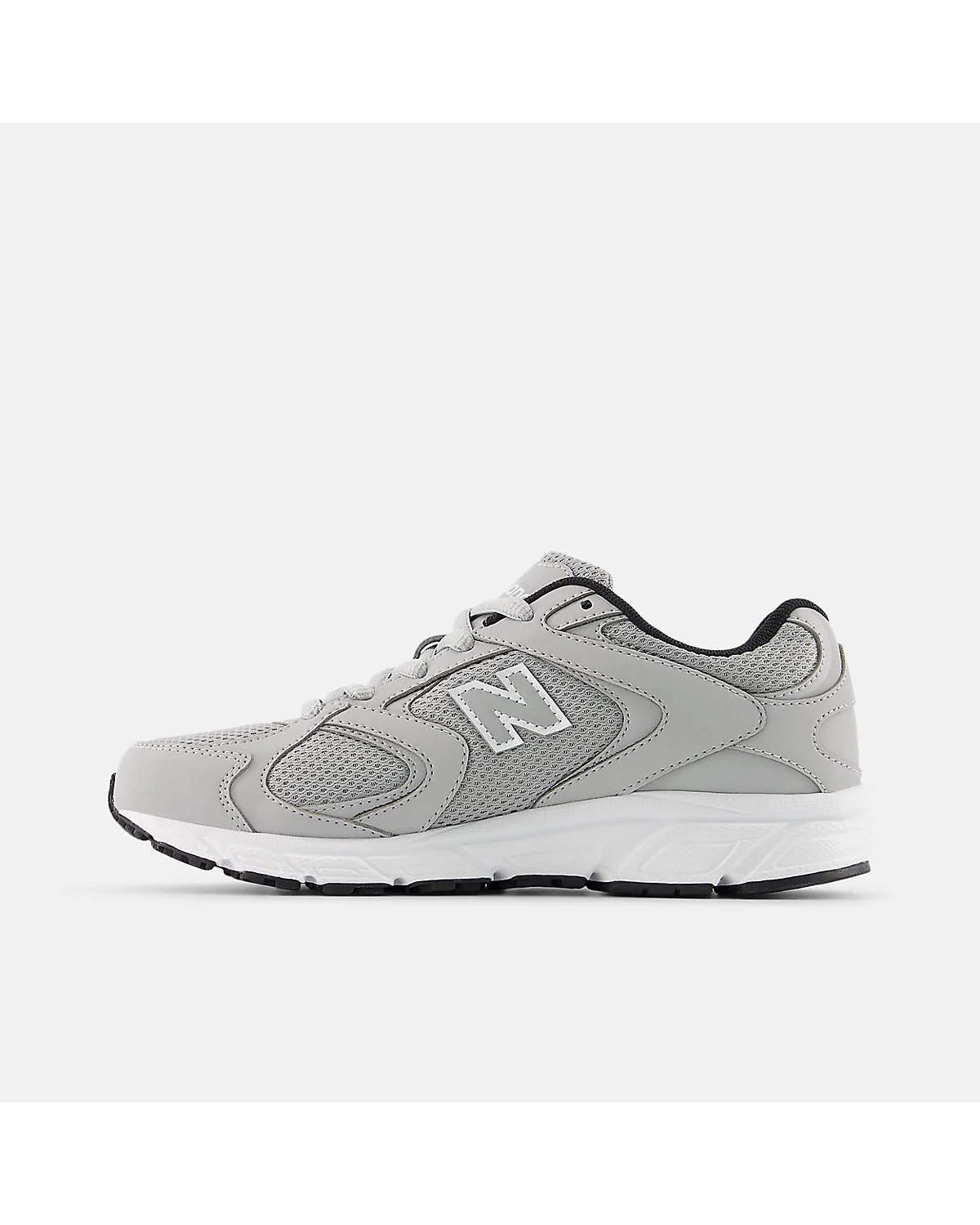 Подошва кроссовок New Balance 408 серых с чёрным протектором, вид сзади