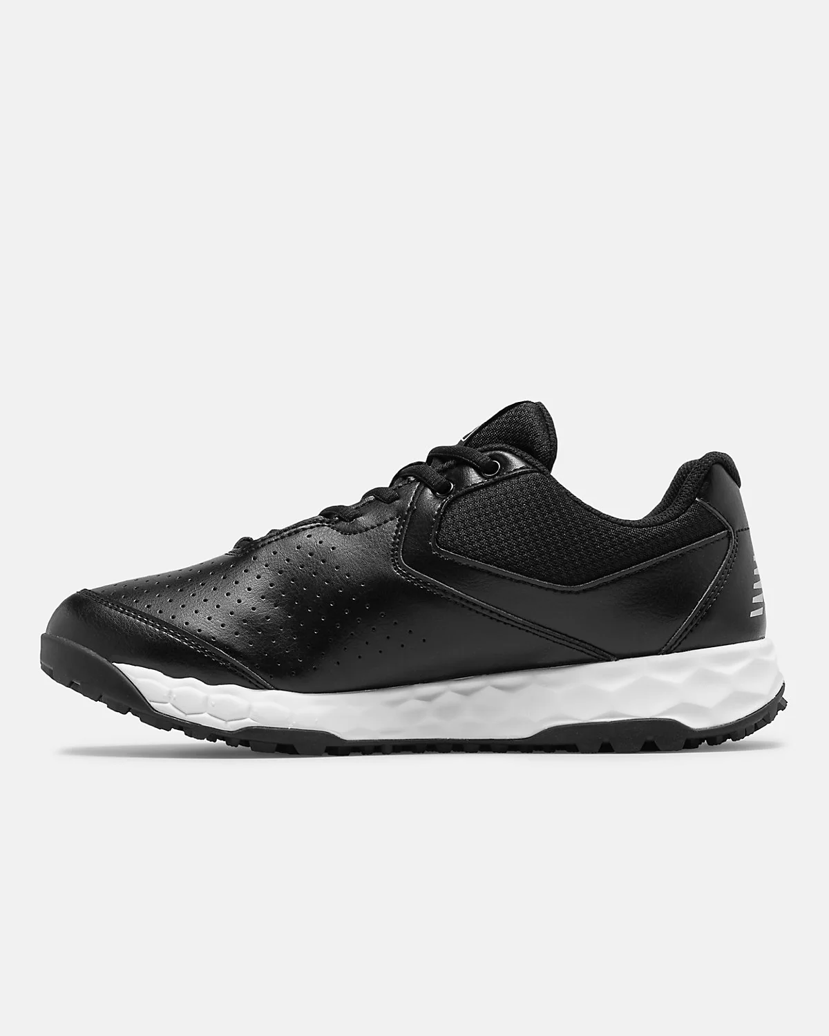Кроссовки New Balance Fresh Foam 950v3 в профиль, видна дышащая конструкция.