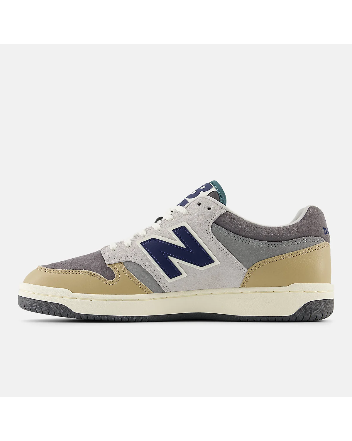 Подошва серых кроссовок New Balance 480, вид сверху
