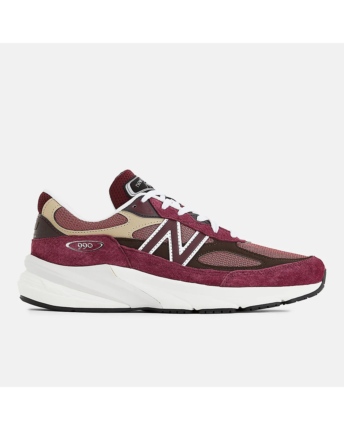 Бордовые кроссовки New Balance 990v6 с бежевыми вставками, вид сбоку
