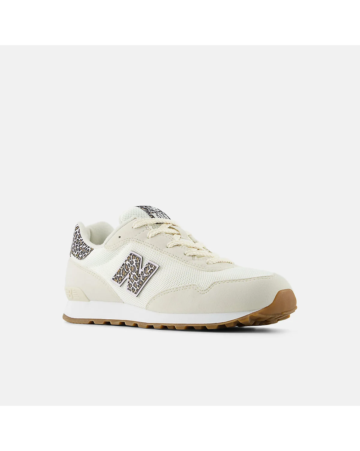 Бежевые кроссовки New Balance 515 с леопардовыми акцентами, вид спереди