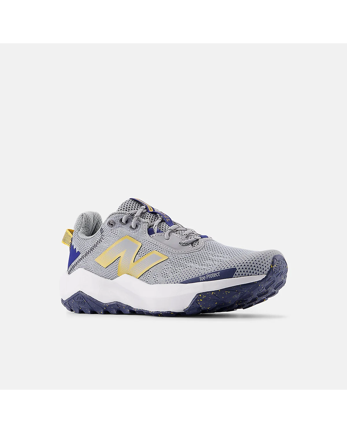 Серо-голубые кроссовки New Balance с золотыми акцентами, вид изнутри сбоку