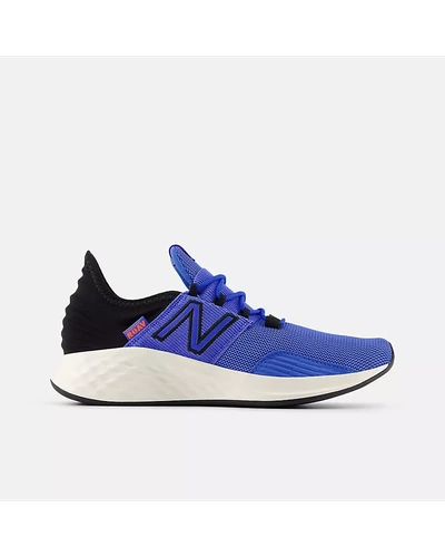 Кроссовки New Balance ROAV на шнурках