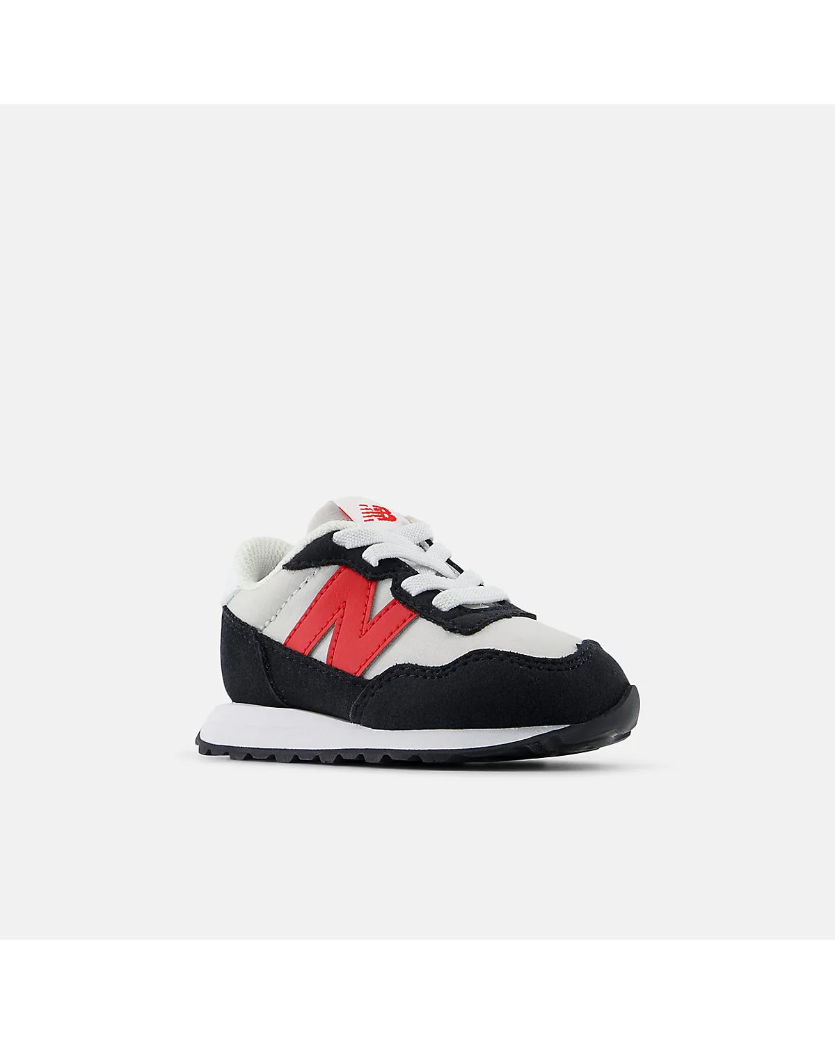 Детские кроссовки New Balance 237 серые с красным, вид сбоку