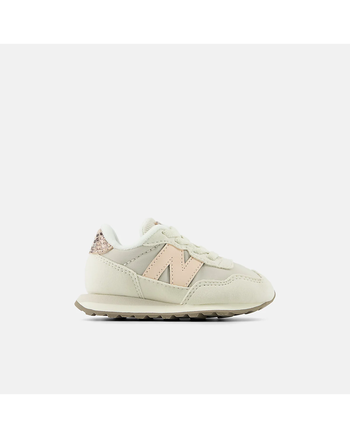 Детские кроссовки New Balance 237 бежевые с розовым, вид спереди