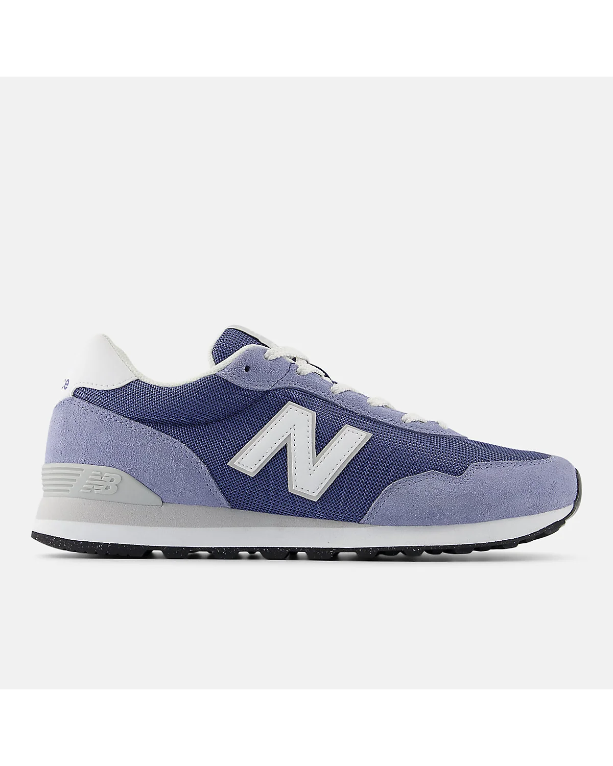 Тёмно-синие кроссовки New Balance 515 с белыми полосами, вид сбоку.