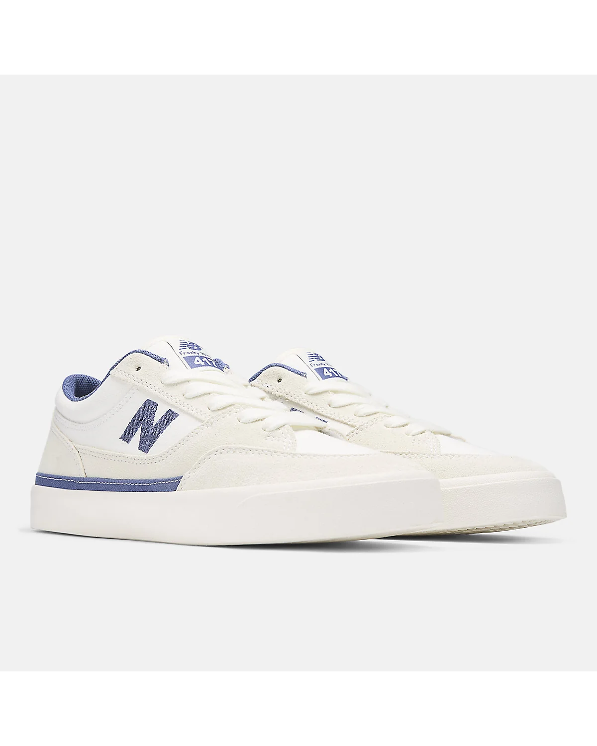 Кеды New Balance 417 Low в паре, вид спереди.