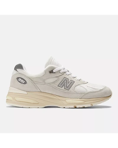 New Balance Made in UK 991v2