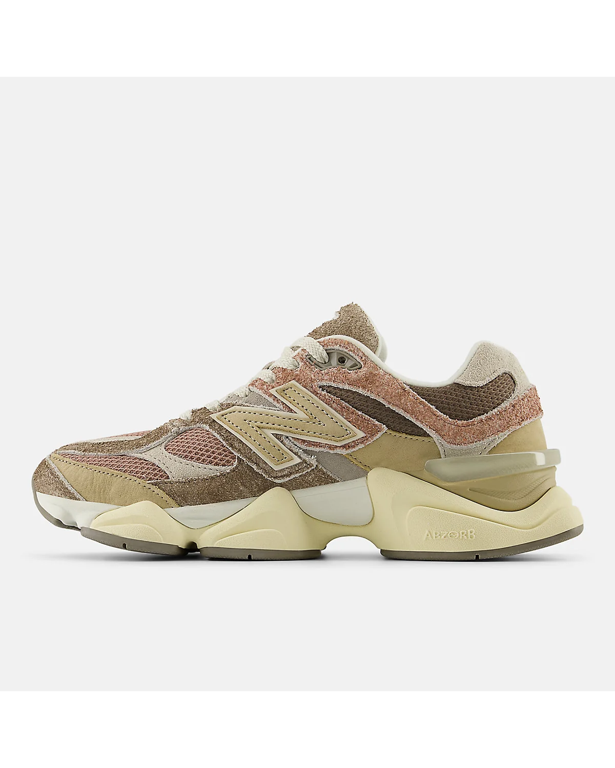 Кроссовки New Balance 9060, деталь сетчатых вставок и материалов верха