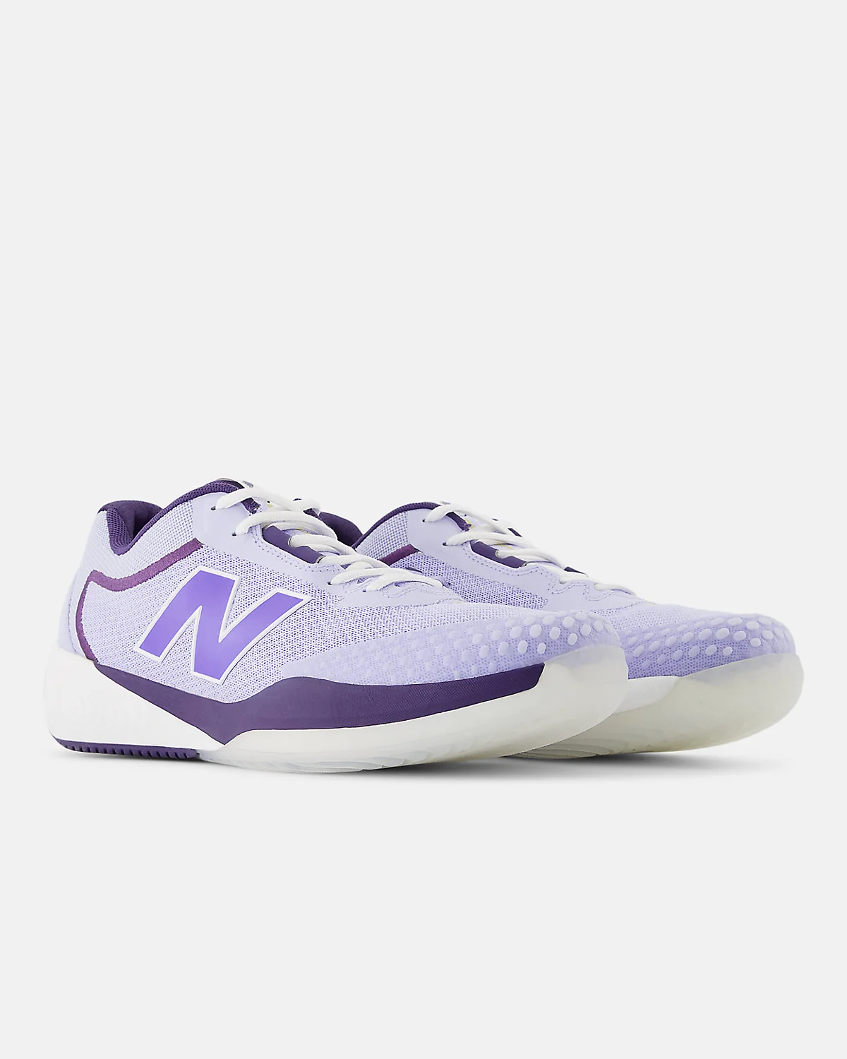 Кроссовки New Balance FuelCell 996v6 сине-фиолетовые, вид в три четверти
