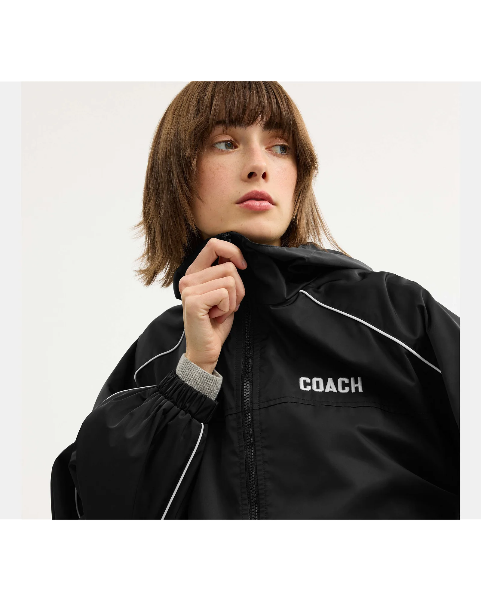 Ветровка Coach из переработанного полиэстера — 15