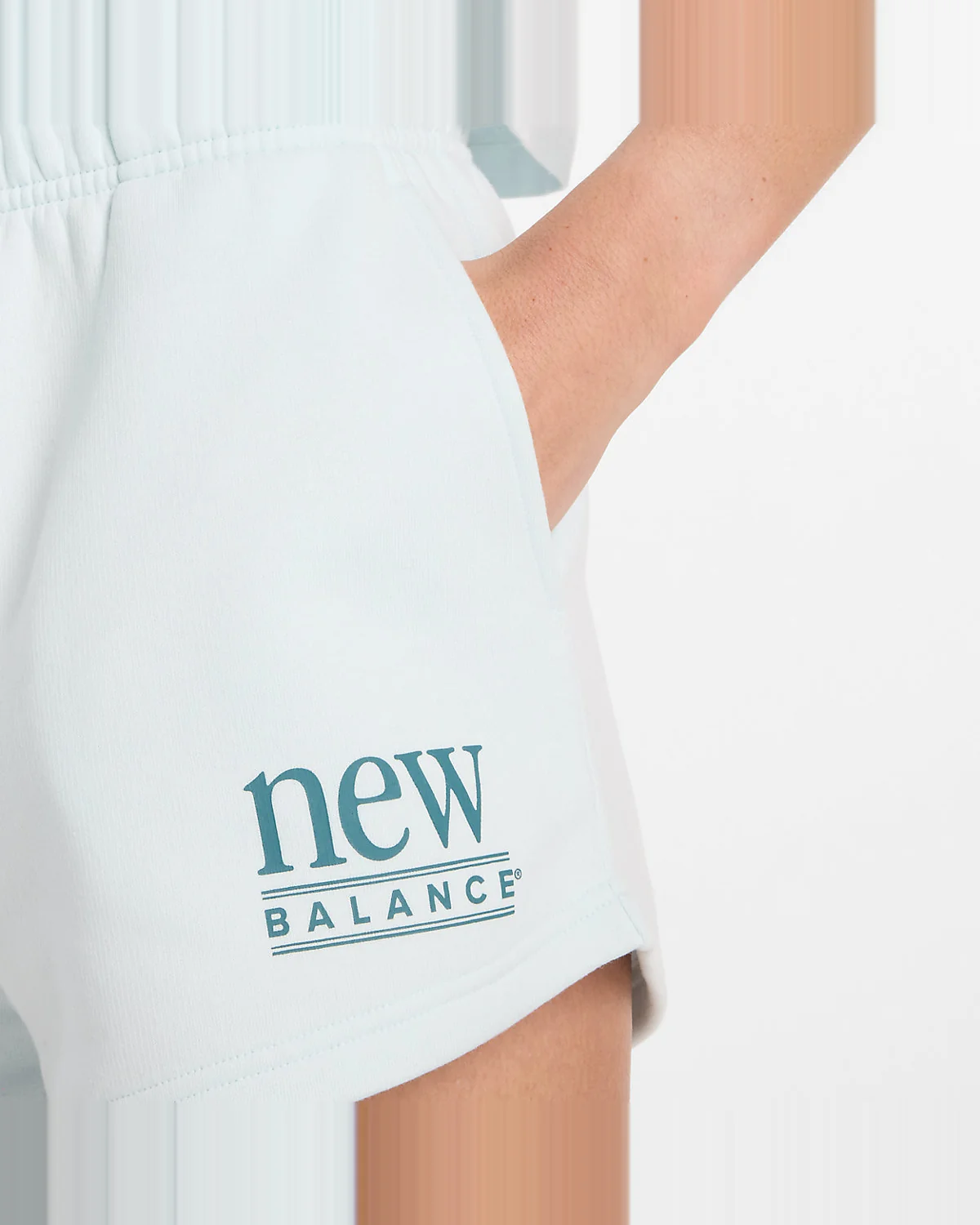 Шорты New Balance Reimagined Fleece Short — 6