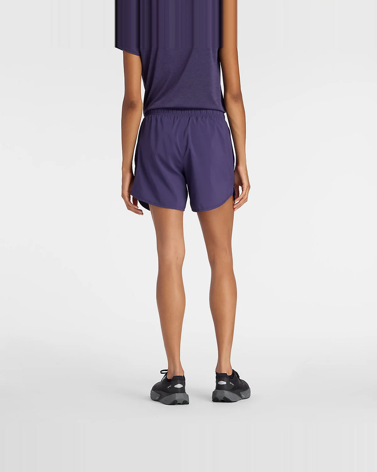 Шорты New Balance Sport Essential 5 — 4