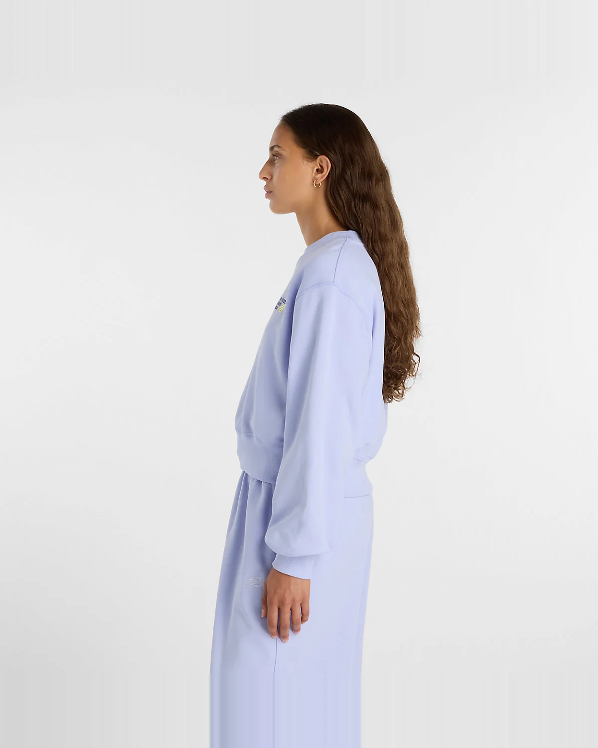 New Balance Athletics Premium Logo Relaxed Crop Crew — 6
