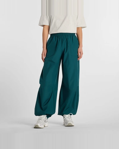 Женские брюки New Balance Trackside Woven