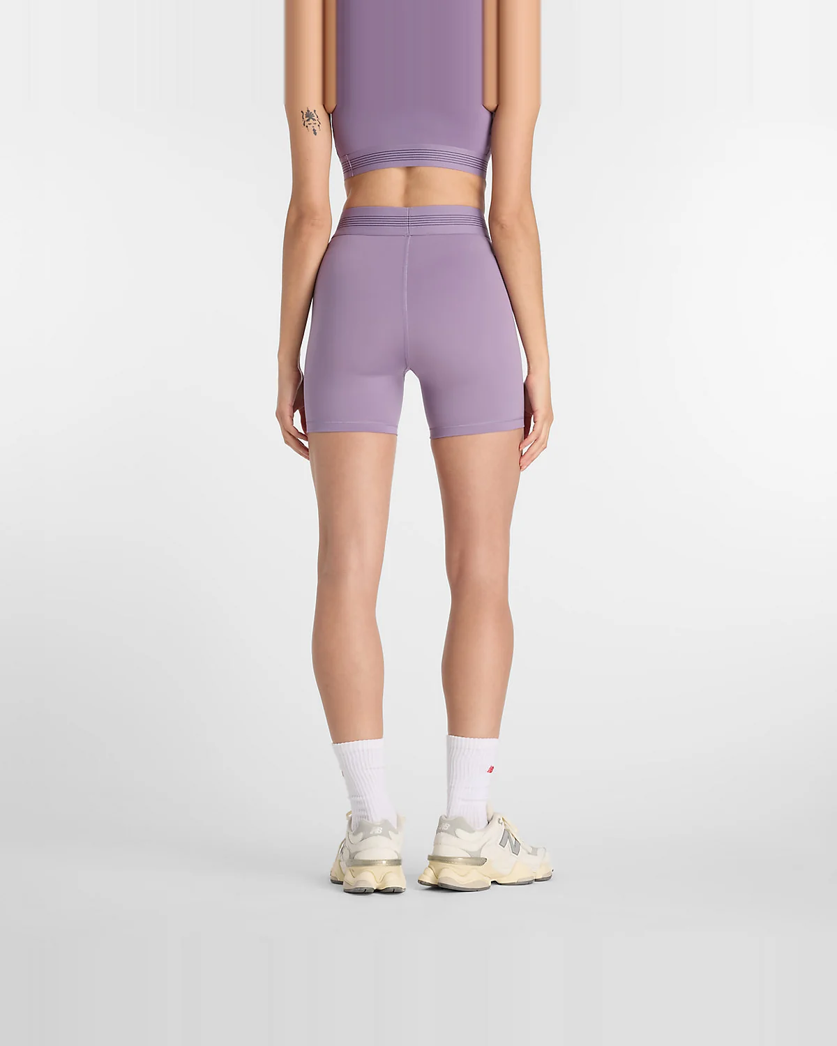 Женские шорты New Balance AC Fitted Short 5" — 4