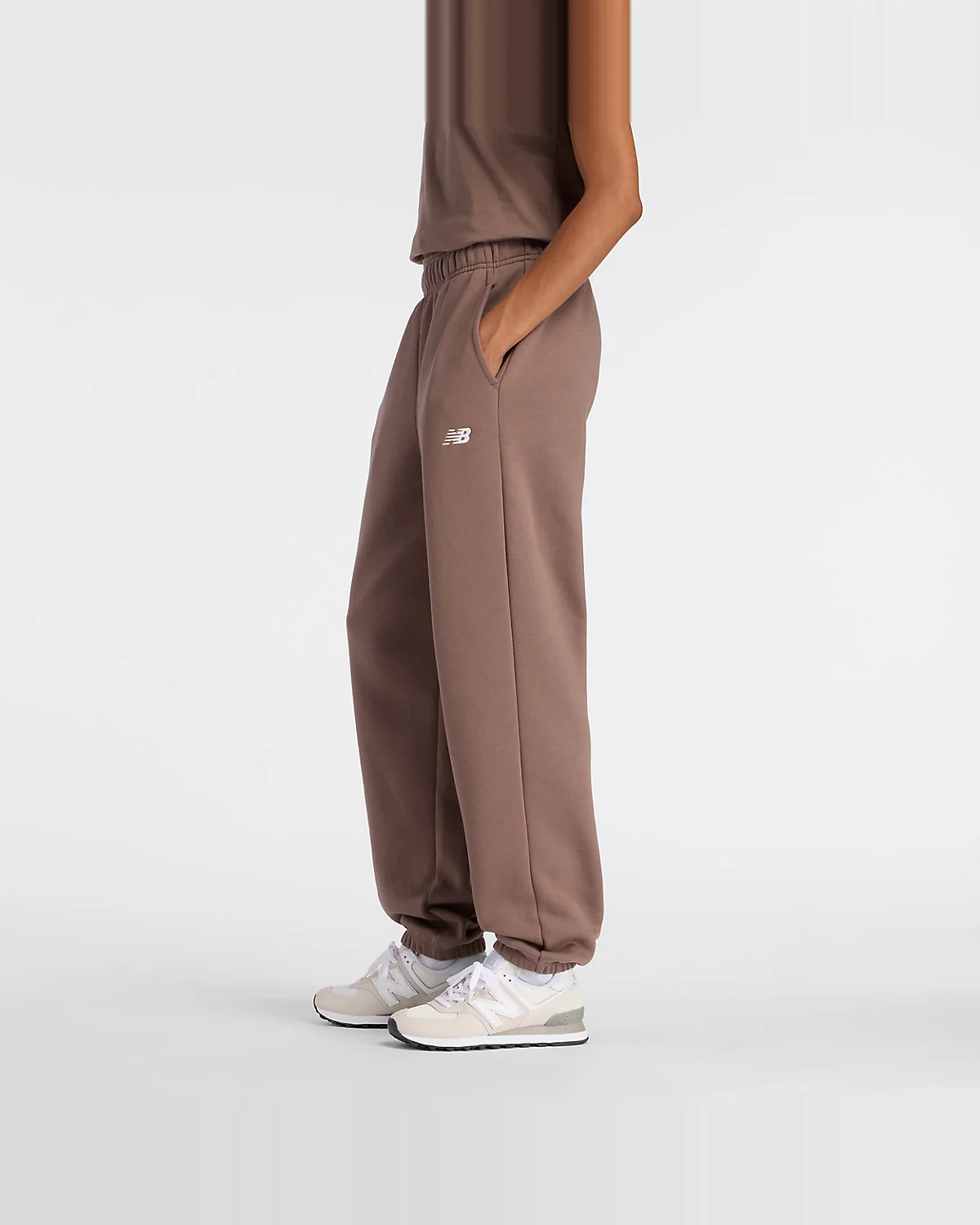 Женские джоггеры New Balance Sport Essentials Fleece — 4