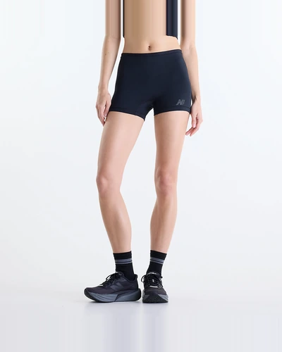 Женские шорты New Balance Fast Days Hot Short