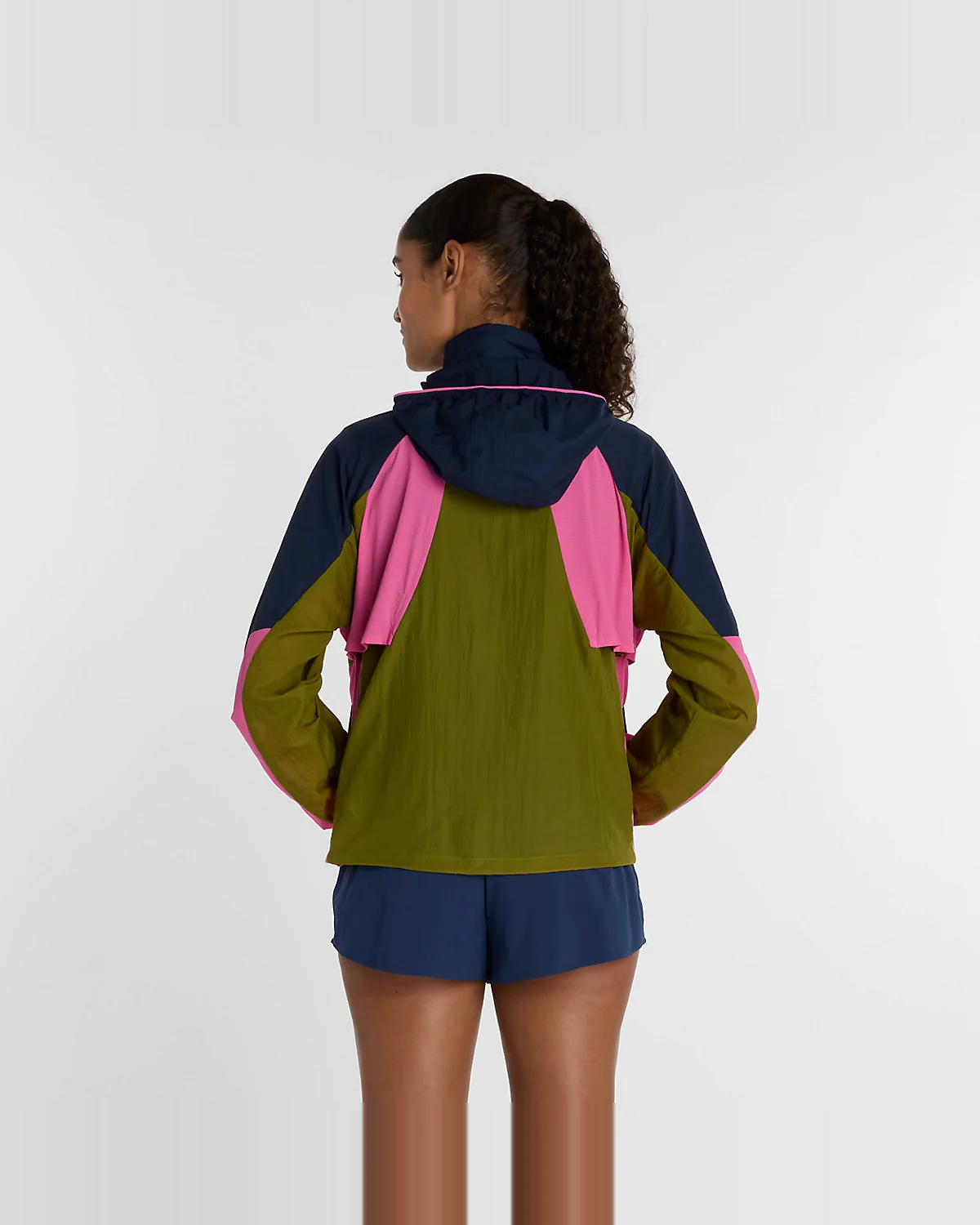 Женская беговая куртка New Balance RC Jacket — 5