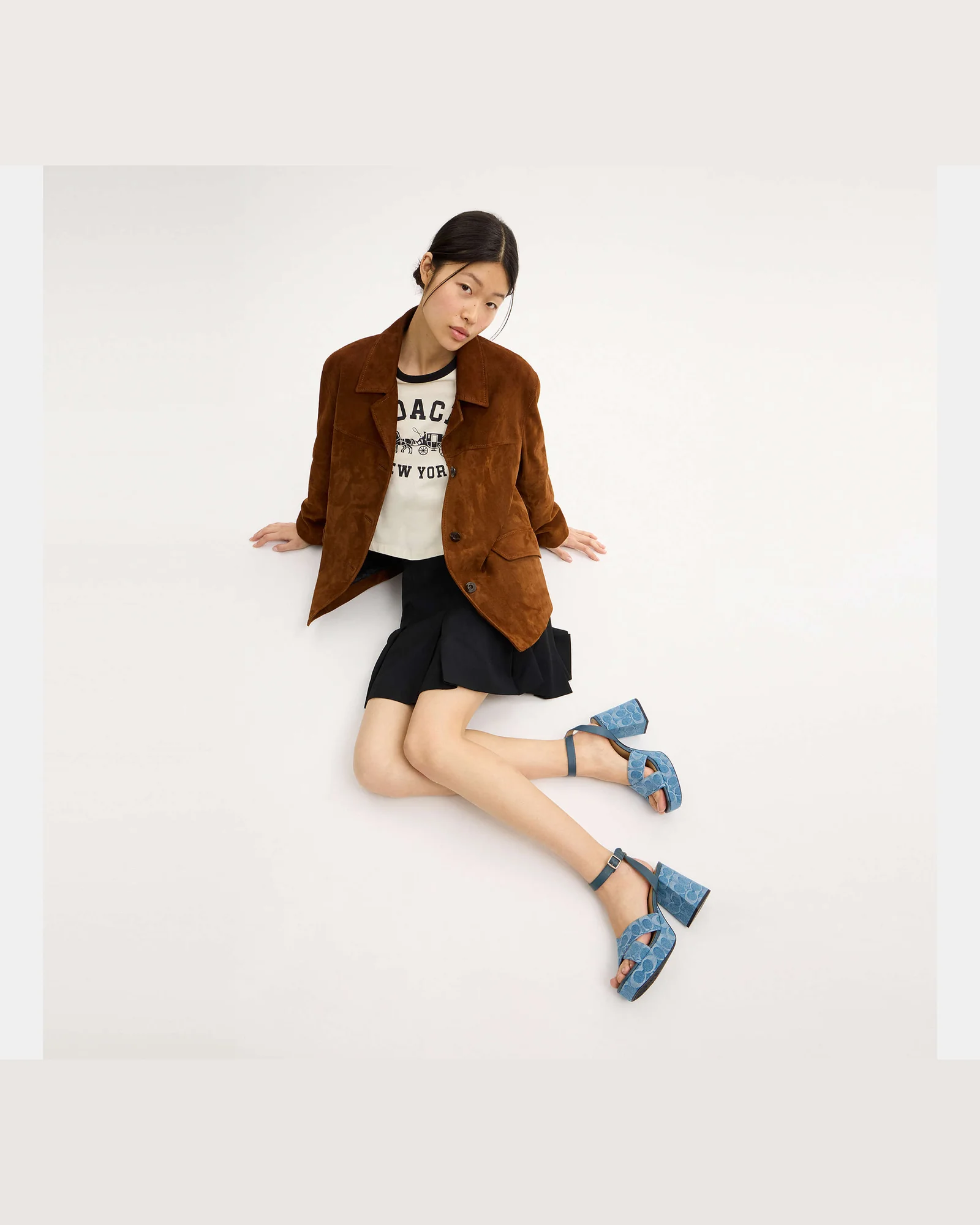 Босоножки Coach из фирменного денима на устойчивом каблуке — 8