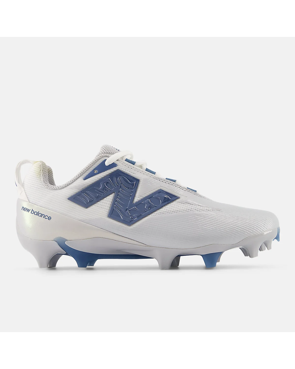 Бутсы New Balance BurnX5 белые с синими деталями, вид сбоку
