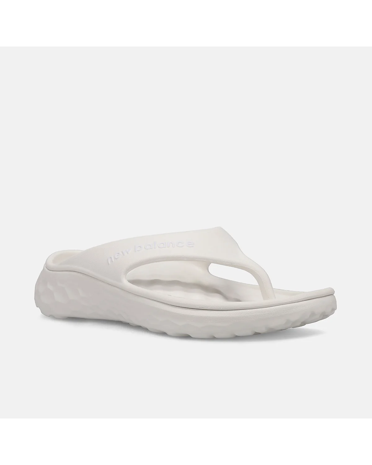 Сандалии New Balance Fresh Foam Thong цвета морская соль с белым, вид сбоку.