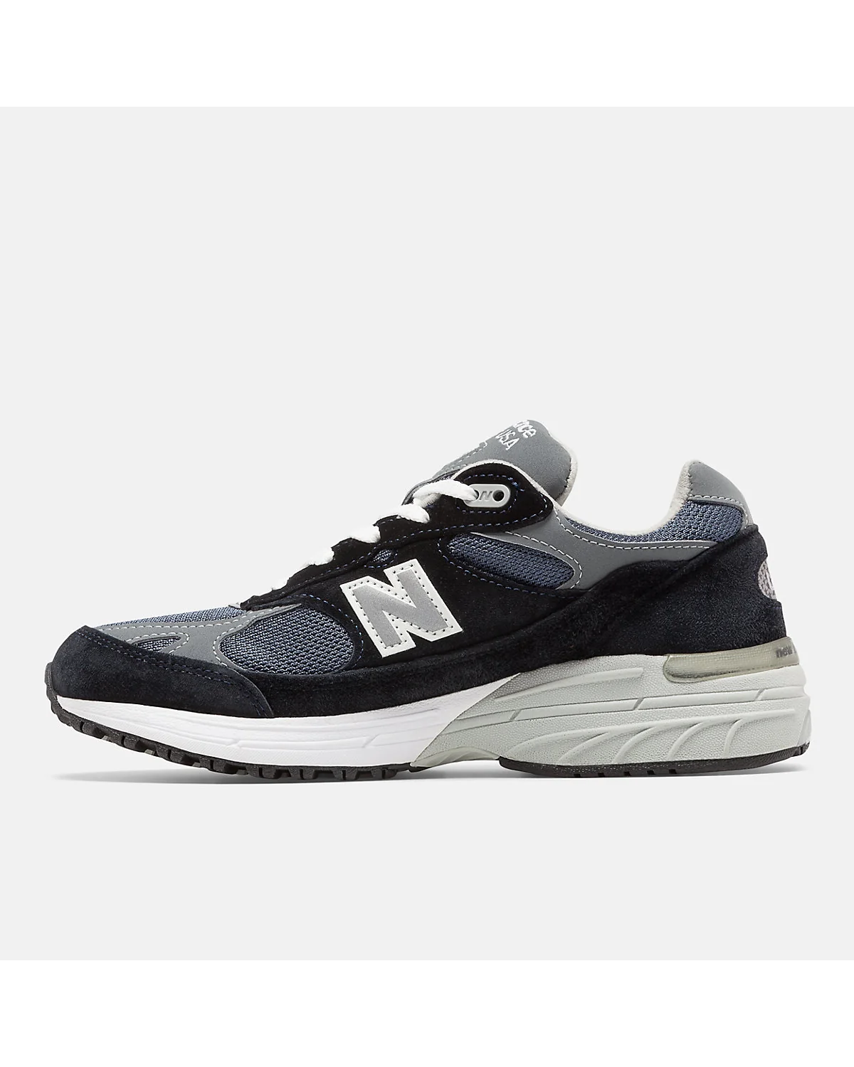 Женские кроссовки New Balance 993 тёмно-синие, вид спереди.