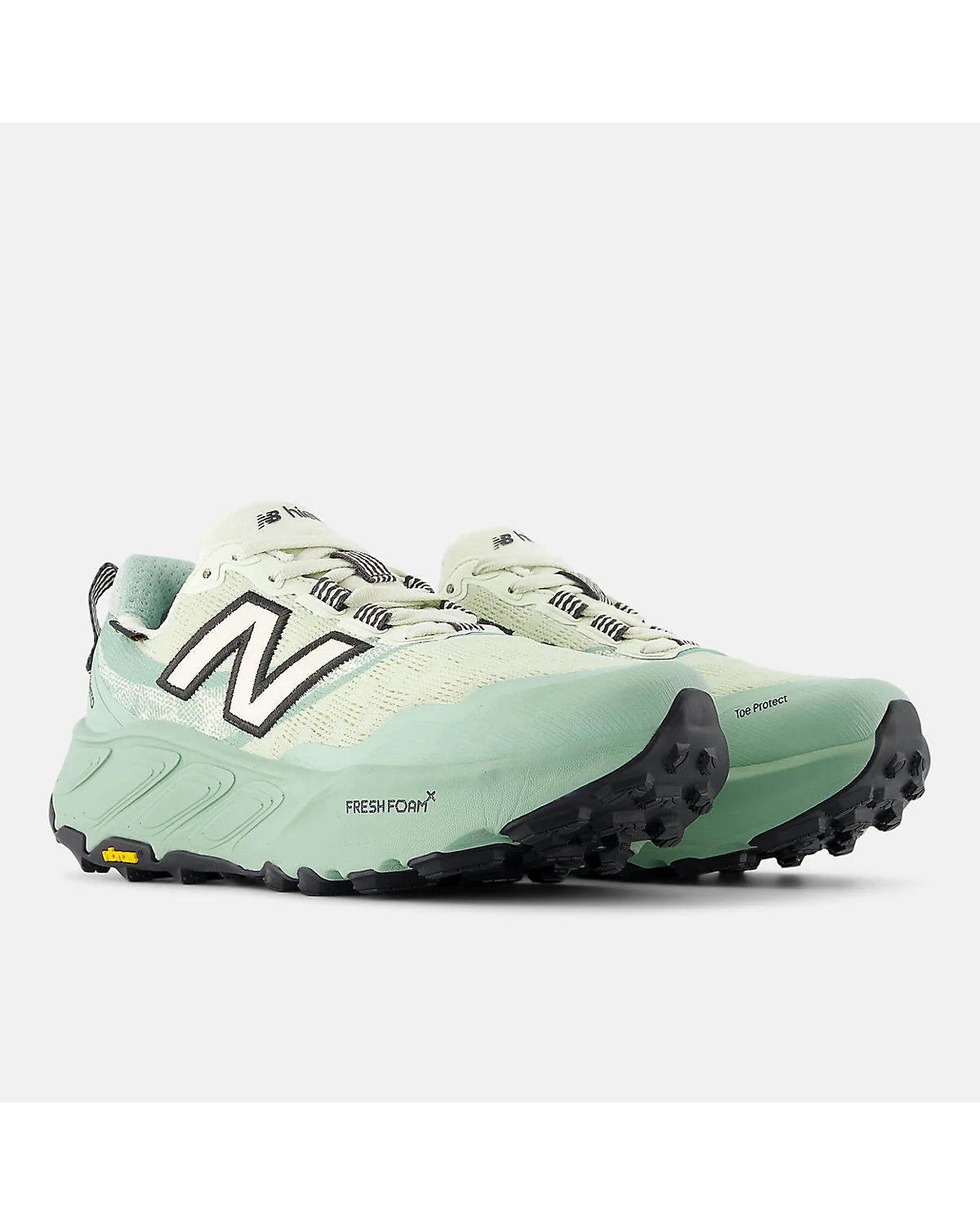 Многоцветные кроссовки New Balance Hierro v9 GORE-TEX, три четверти.