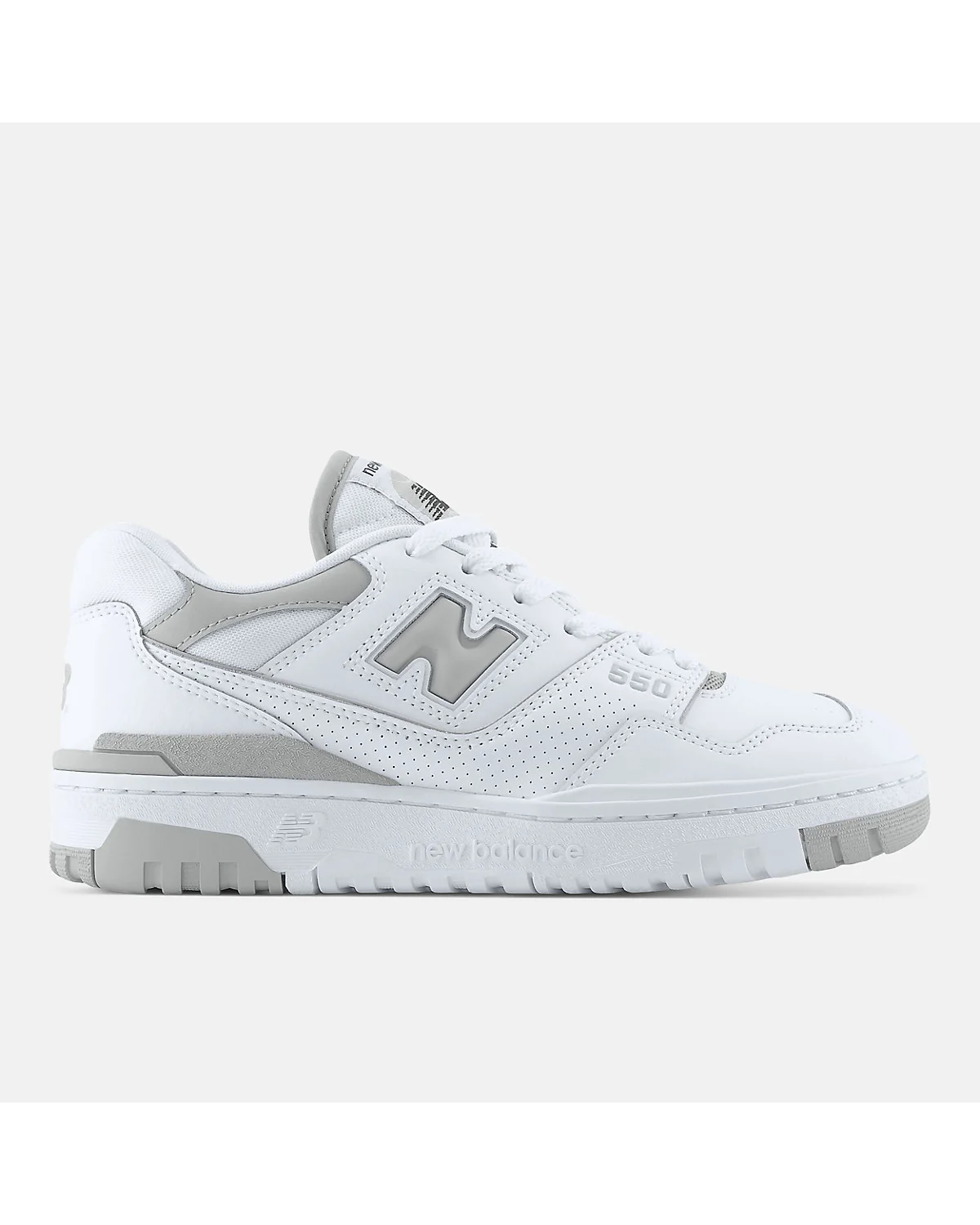 Кроссовки New Balance 550 белого цвета со шифером, вид сбоку