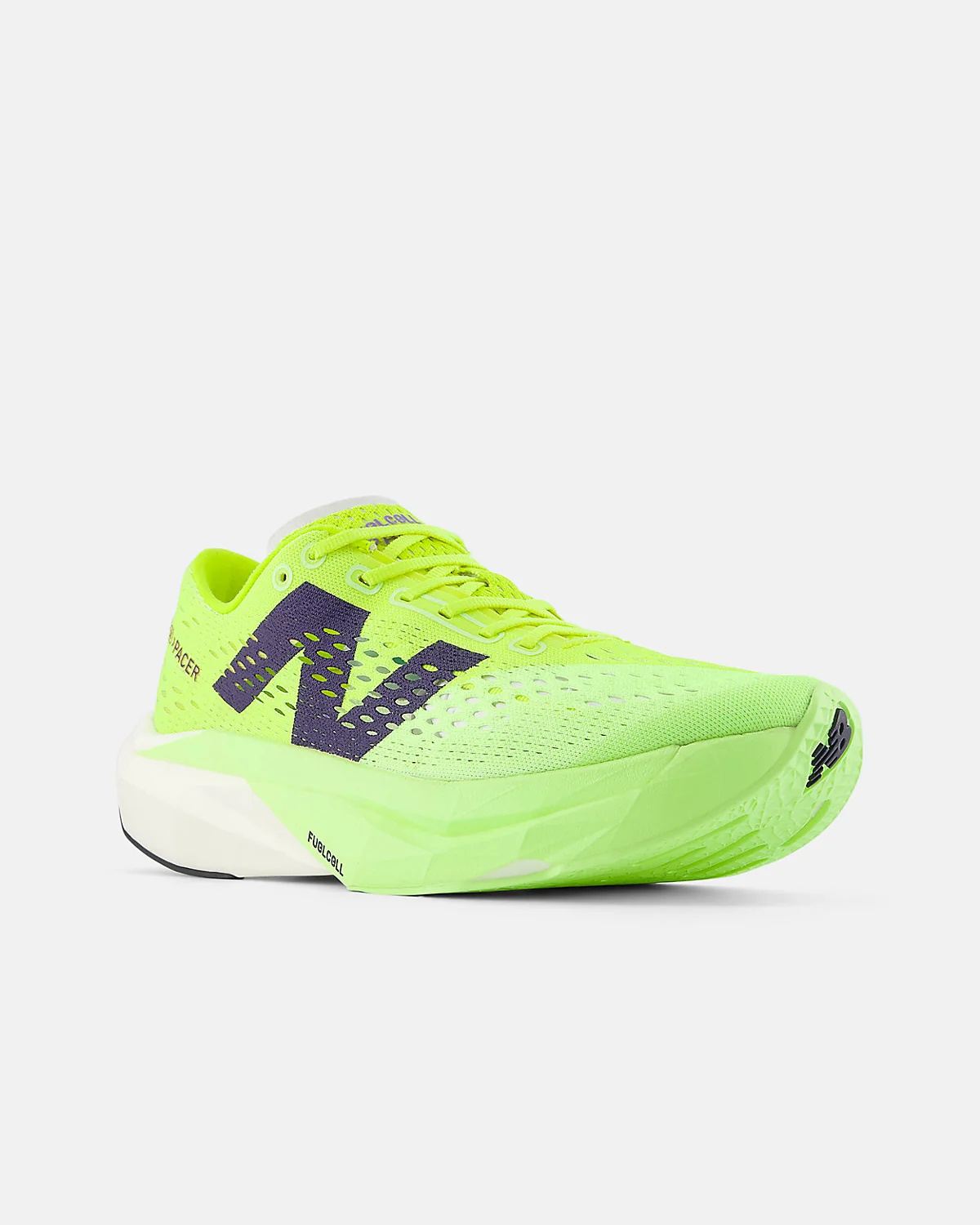 Женские кроссовки New Balance FuelCell SuperComp Pacer v2 — 2